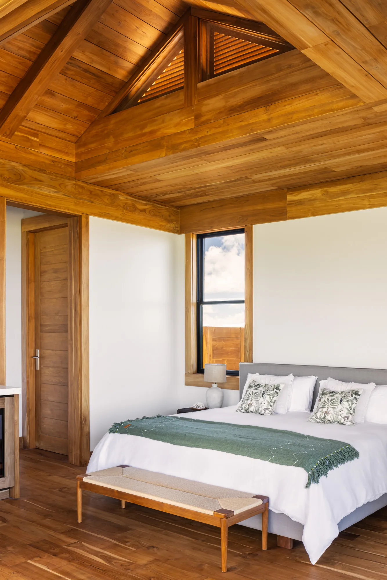 Flooring — Kayu